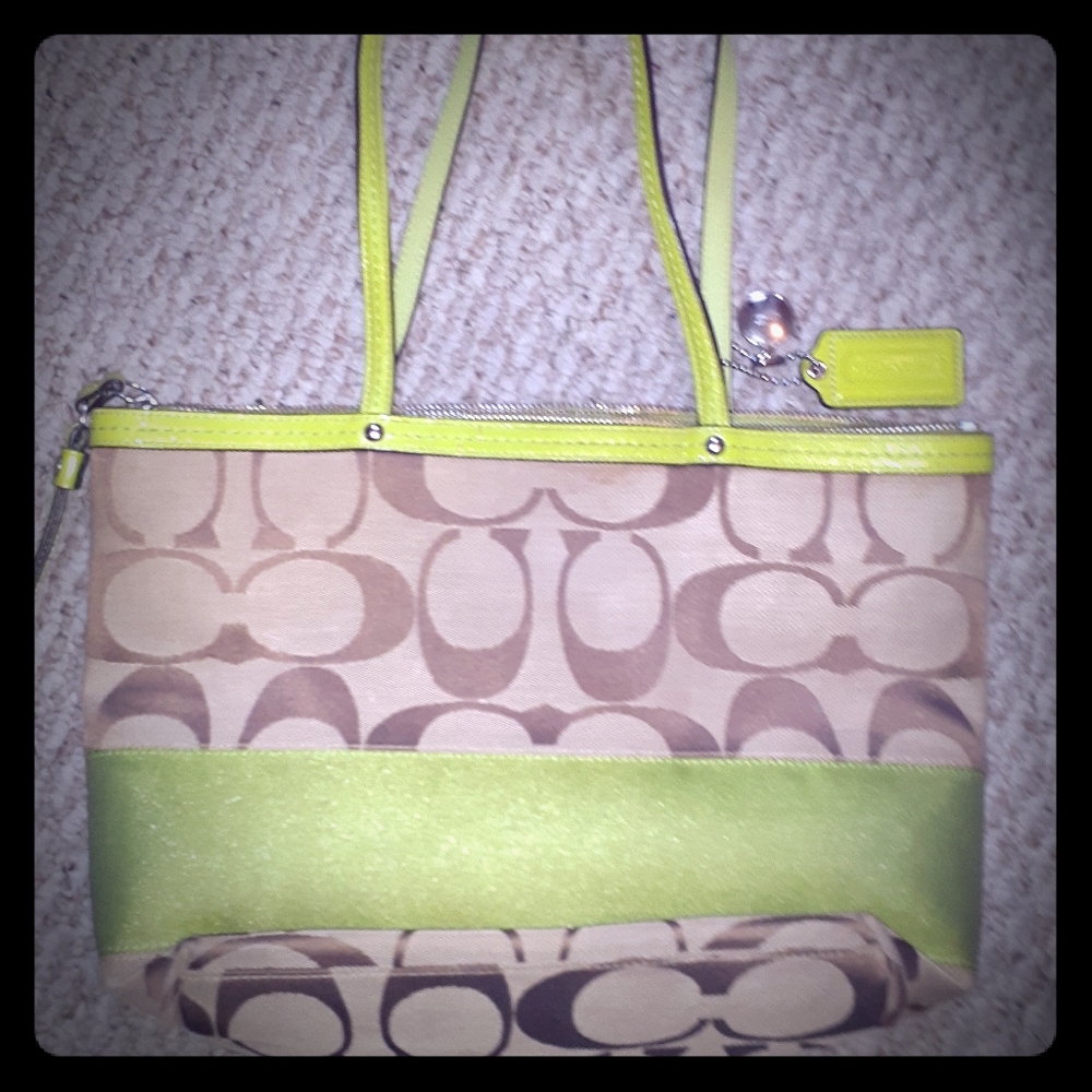 Coach hand bag